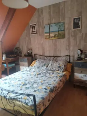 Un ou plusieurs lits dans un hébergement de l'établissement Les stands 4 chambres - lits doubles
