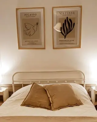 Un ou plusieurs lits dans un hébergement de l'établissement Grande maison bourgeoise La Flèche, centre ville