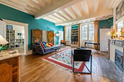 Coin salon dans l'établissement Les Rangeardières - Piscine - Familial