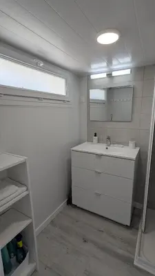 Salle de bains dans l'établissement Studio Volta Garden proche du tram