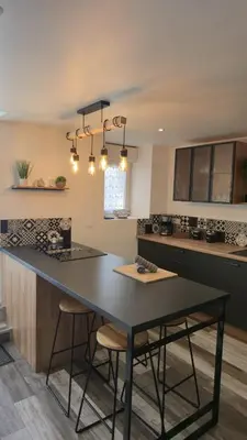 Cuisine ou kitchenette dans l'établissement Le Petit Caporal - Cour Privée - Parking Privée