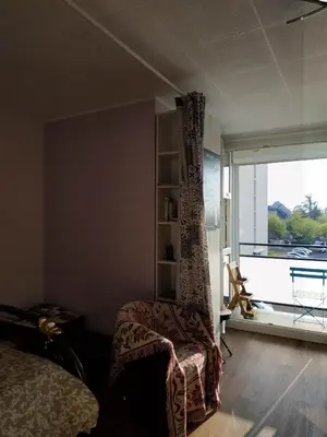 Coin salon dans l'établissement Grand studio idéalement situé