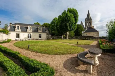 Jardin de l'établissement Palais D’Or
