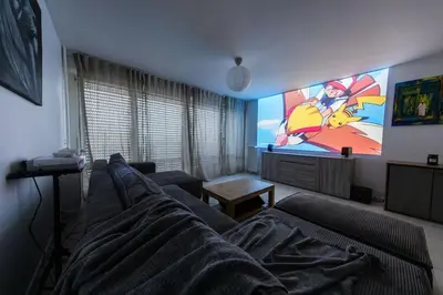 Coin salon dans l'établissement Élégance et confort- Vidéoprojecteur Tours-Parking