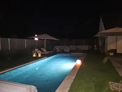 Piscine de l'établissement LA GRANGE DE LA VALLÉE DU CHER ou située à proximité