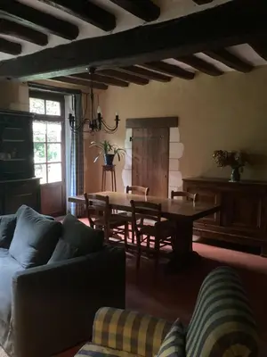 Coin salon dans l'établissement Gîte de la vallée
