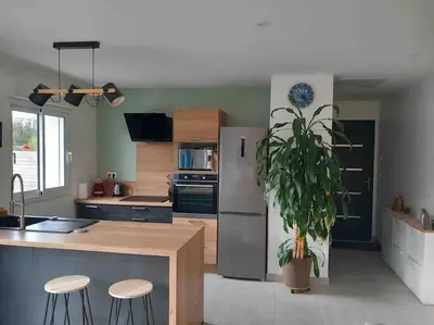 Cuisine ou kitchenette dans l'établissement Maison de la croix Marion