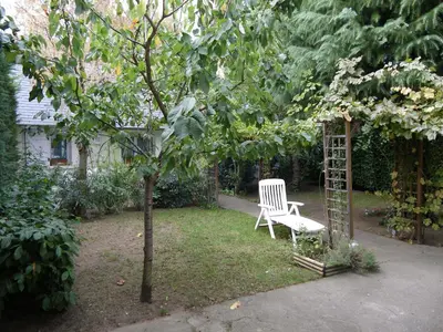 Jardin de l'établissement Gîte Desvergnes