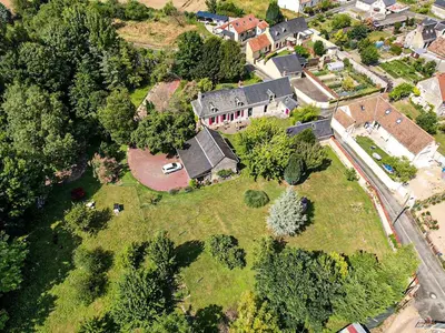 Vue panoramique sur l'établissement Gîte de charme avec terrasse, proche circuit 24H et zoo de la Flèche, idéal pour 4 pers. - FR-1-410-438