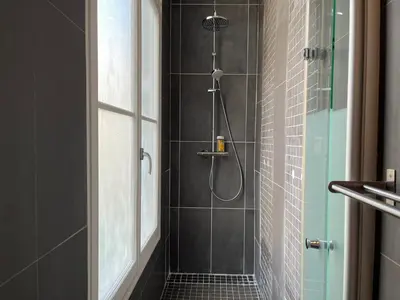 Salle de bains dans l'établissement Une escapade au cœur de Tours