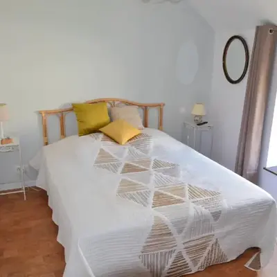 Chambre Pantagruel Le dolmen