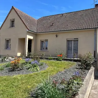 Spacieuse maison de village