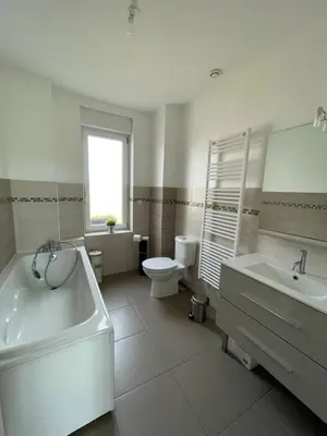 Salle de bains dans l'établissement Gite Les Eglantines