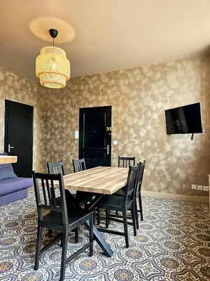 Télévision ou salle de divertissement dans l'établissement L'appartement Bilobou, 10 mn du ZooParc de Beauval