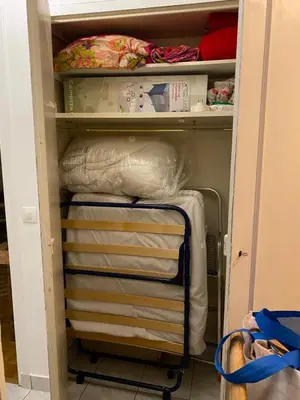 Un ou plusieurs lits superposés dans un hébergement de l'établissement Appartement Fritz Proche Gare SNCF de Tours, Bus et Taxi
