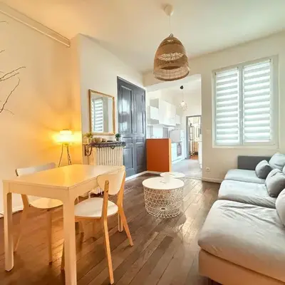 ARAGO1 - Appartement Tours centre sur jardin
