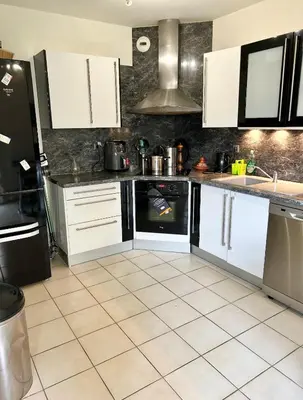 Cuisine ou kitchenette dans l'établissement Maison calmer & confort