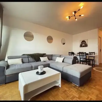 Le Bary - 10p - 100m2 - Gare - Parking Privé Gratuit