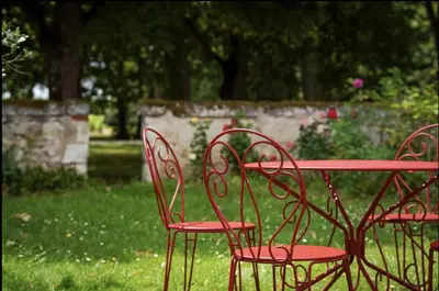 Jardin de l'établissement Chez Riton - Château de Thésée