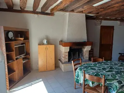 Cuisine ou kitchenette dans l'établissement Maison accueillante près de Blois, animaux acceptés, parking - FR-1-491-351