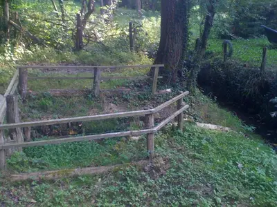Jardin de l'établissement Gîte de Caractère avec Piscine Privée dans Parc Arboré Proche Châteaux de la Loire - FR-1-491-376