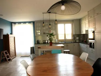 Cuisine ou kitchenette dans l'établissement Maison charmante au cœur des Châteaux de la Loire - FR-1-491-403