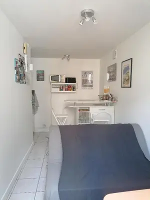 Cuisine ou kitchenette dans l'établissement Le Petit Chalet -Appartement proche de la vieille ville , du centre ville et du Tram- PETIT DEJEUNER OFFERT