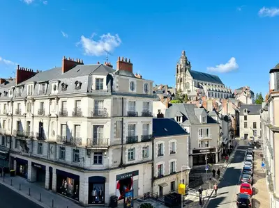 Vue générale sur Blois ou vue de la ville depuis l'appartement