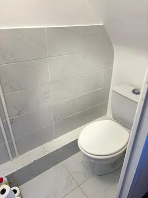 Salle de bains dans l'établissement villa 24h du Mans