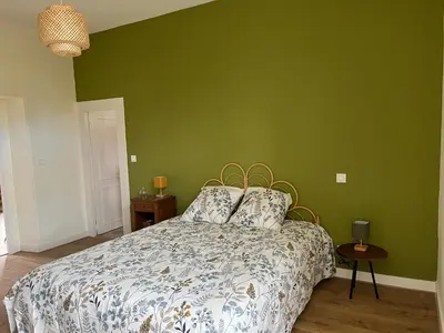 Un ou plusieurs lits dans un hébergement de l'établissement Chez Gilles et Anne