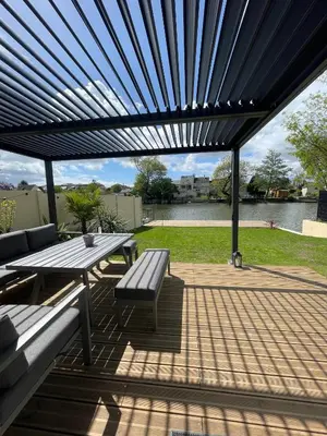 Balcon ou terrasse dans l'établissement Le beau studio du bord de l'eau