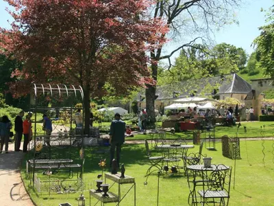 Jardin de l'établissement Gîte de charme à Sasnières, animaux admis, parking privé - FR-1-491-340