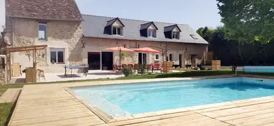 Piscine de l'établissement Gîte du bois Richer 4 étoiles 15 personnes avec piscine ou située à proximité