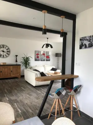 Coin salon dans l'établissement Le lavoir