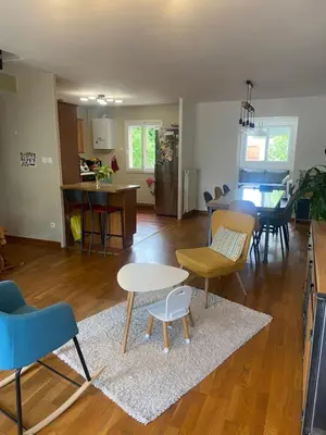 Cuisine ou kitchenette dans l'établissement maison proche du circuit des 24H