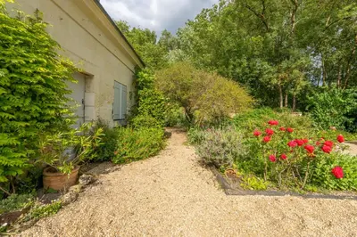 Jardin de l'établissement Longère Spa & Bien-être