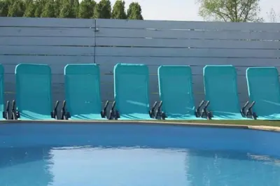 Piscine de l'établissement Grand gîte, campagne, piscine et spa - Saumur ou située à proximité