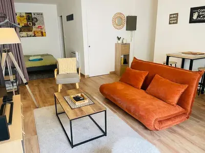 Coin salon dans l'établissement Bel Appartement Lumineux - 2 Voyageurs