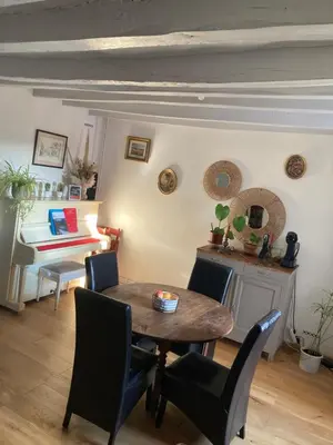 Coin salon dans l'établissement Azay le rideau centre ville