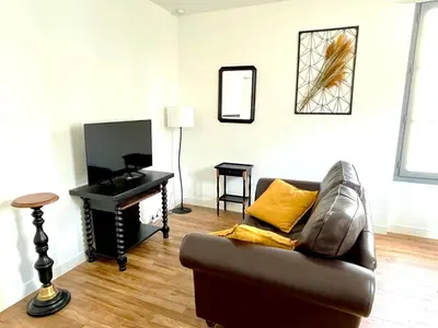 Télévision ou salle de divertissement dans l'établissement 2 chambres doubles, centre-ville historique