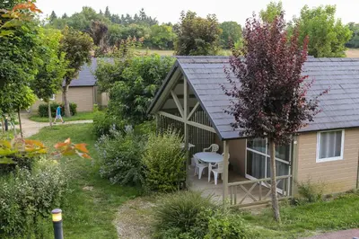 Jardin de l'établissement Village Vacances Les Fontenils