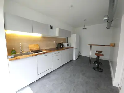 Cuisine ou kitchenette dans l'établissement Troglodyte Baths