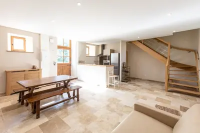 Cuisine ou kitchenette dans l'établissement Château de Conon - Gîte l'Écurie