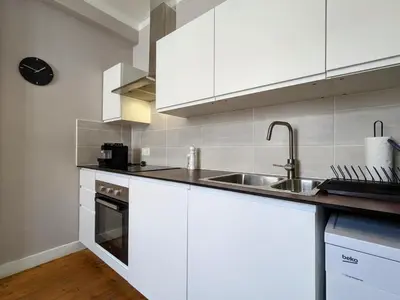 Cuisine ou kitchenette dans l'établissement Maison charmante avec jardin près de Tours et Châteauroux - FR-1-591-594