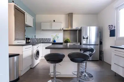 Cuisine ou kitchenette dans l'établissement La Maison Tourangelle - Maison de Famille à Tours