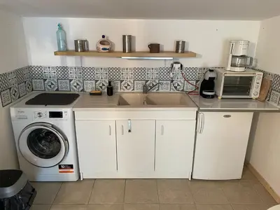 Cuisine ou kitchenette dans l'établissement Joli cocon au cœur de la nature