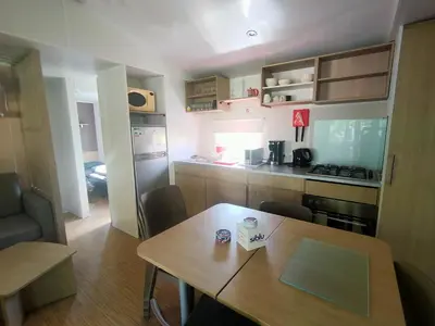 Cuisine ou kitchenette dans l'établissement Nat & Mayou