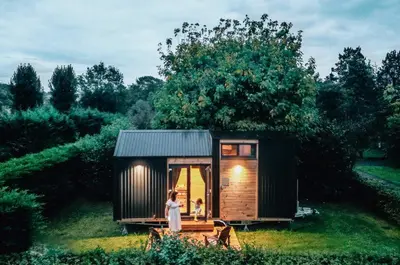 Jardin de l'établissement Garden Home by Tiny Away