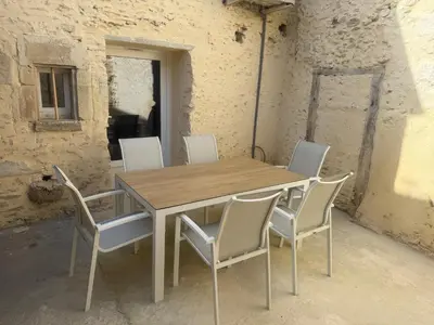 Terrasse ou espace extérieur de l'établissement Appartement en plein coeur de Contres