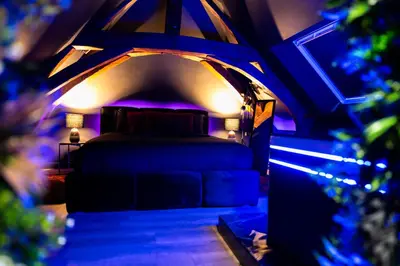 Plan de l'établissement L'Évasion, Romantisme, volupté & jacuzzi